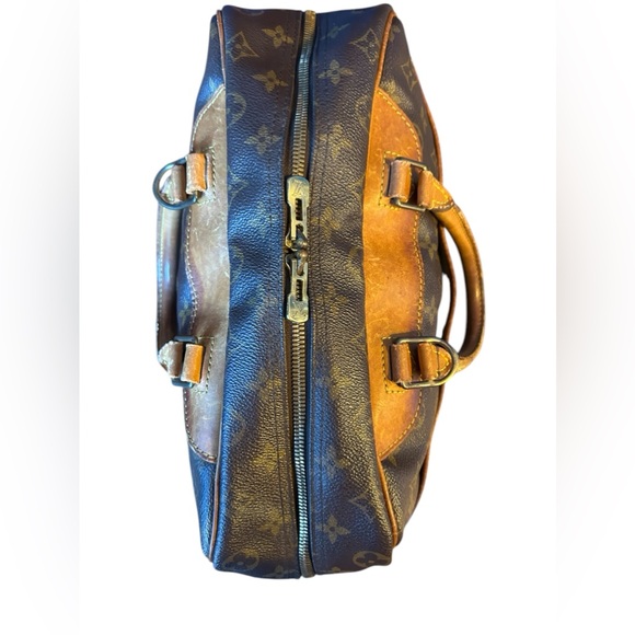 Authentic Louis Vuitton Monogrammed Deauville - Picture 5 of 16